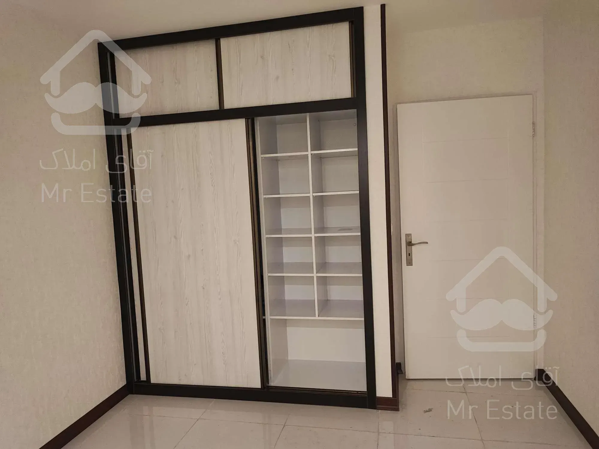 کلید نخورده،مدرن،2 بالکن بزرگ، ویو کوه و دریاچه از طبقه 13