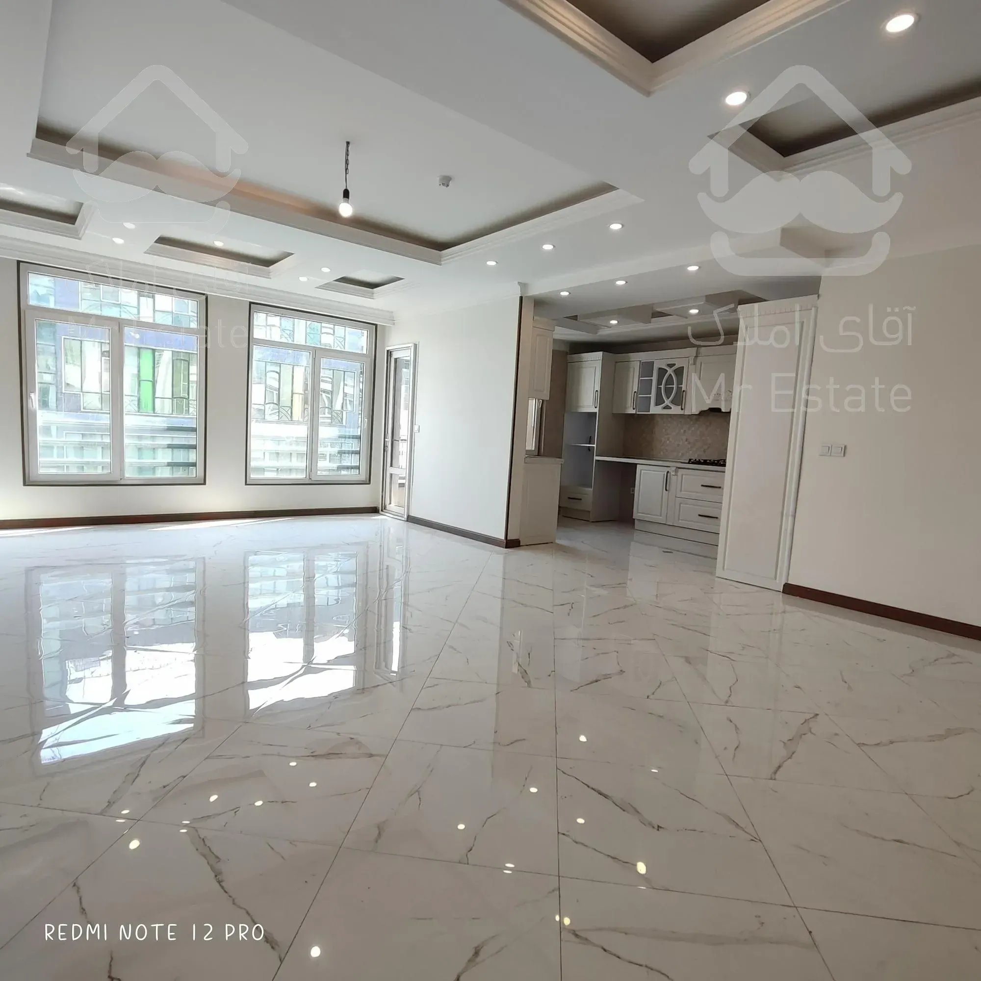 سعادت آباد 98متر 2خواب غرق در نور