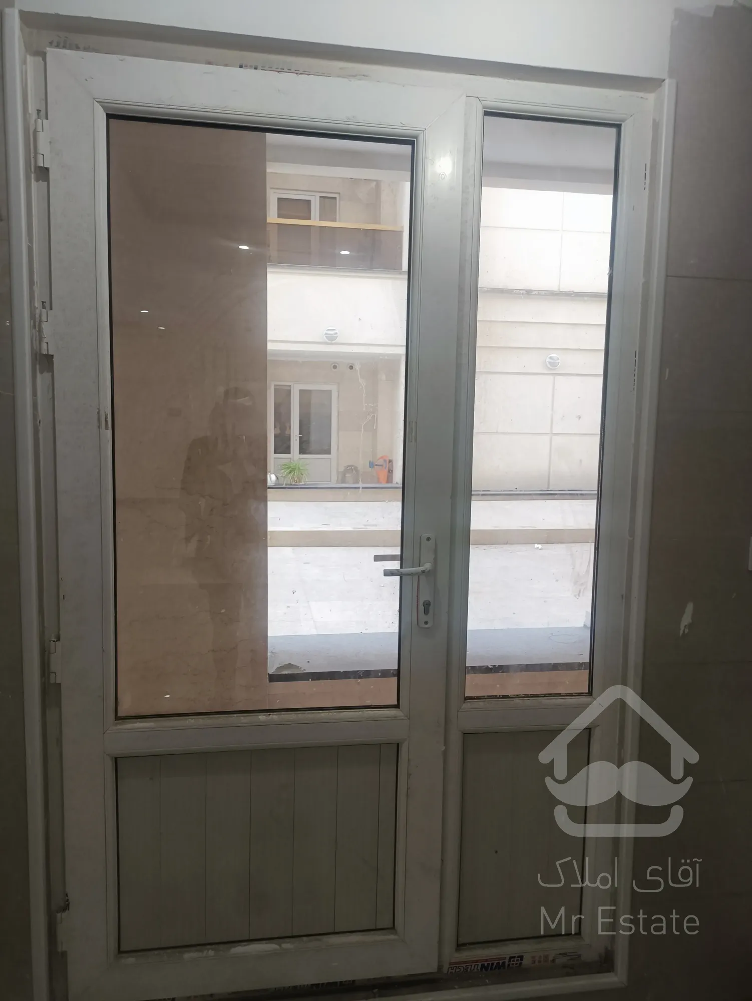 فروش واحد ۱۷۷ متر رونیکاپالاس در هروی