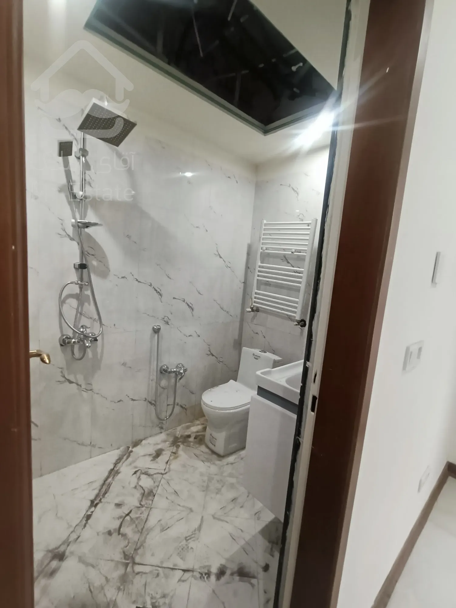 فروش واحد ۱۷۷ متر رونیکاپالاس در هروی