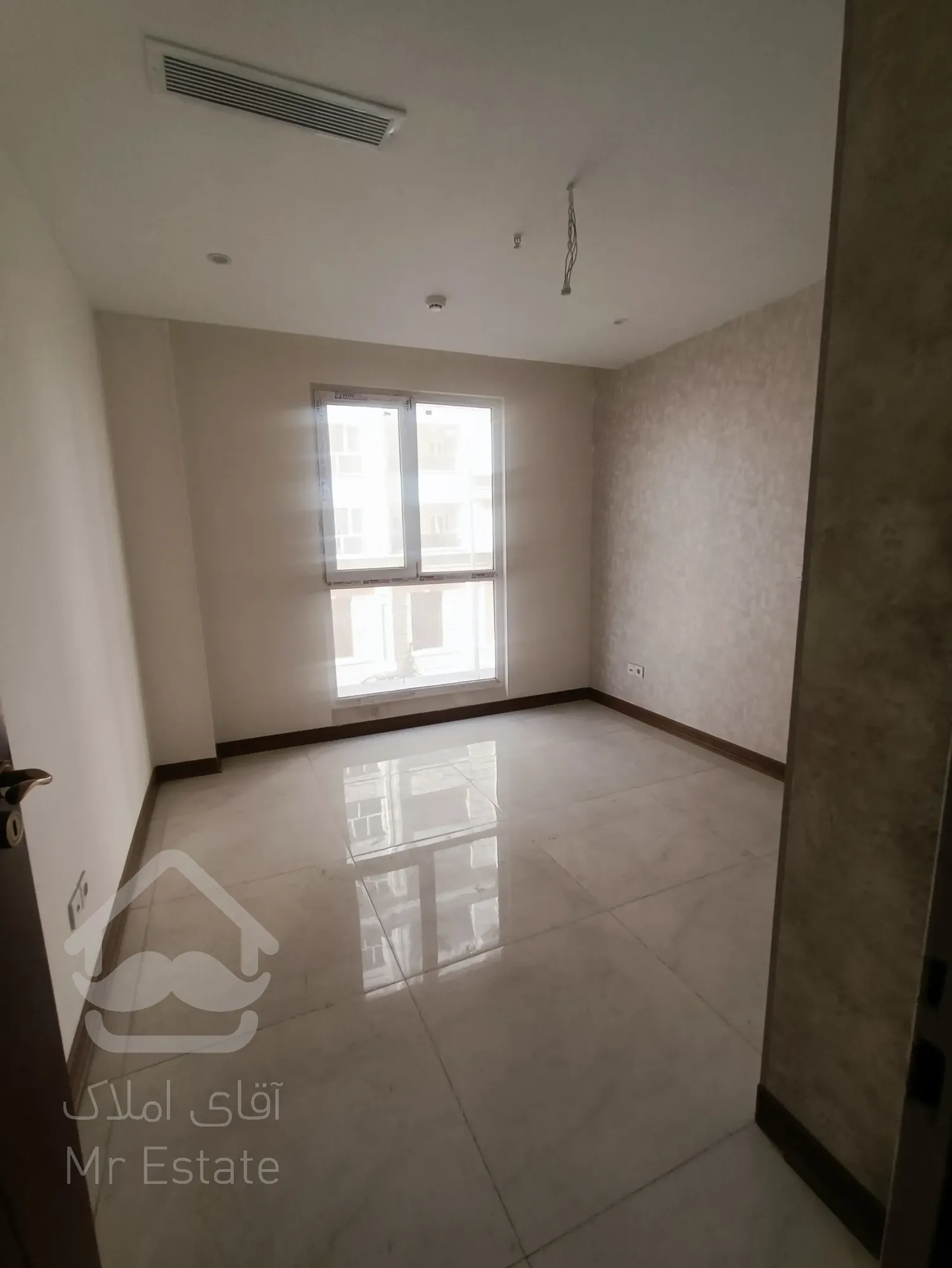 فروش واحد ۱۷۷ متر رونیکاپالاس در هروی