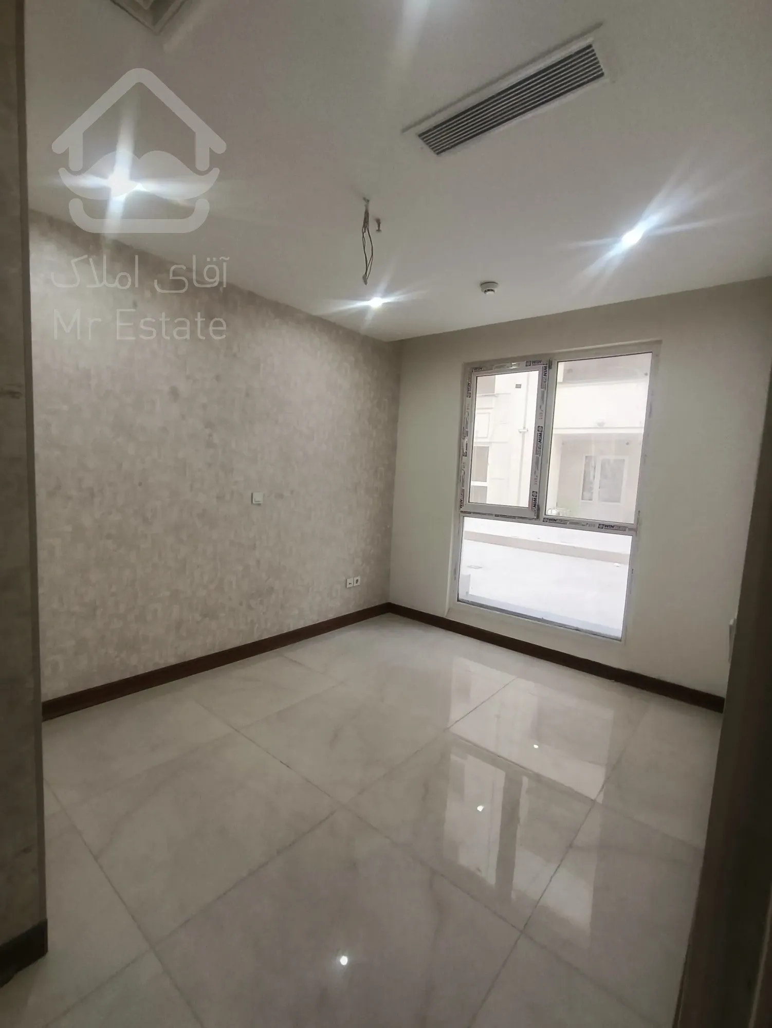 فروش واحد ۱۷۷ متر رونیکاپالاس در هروی