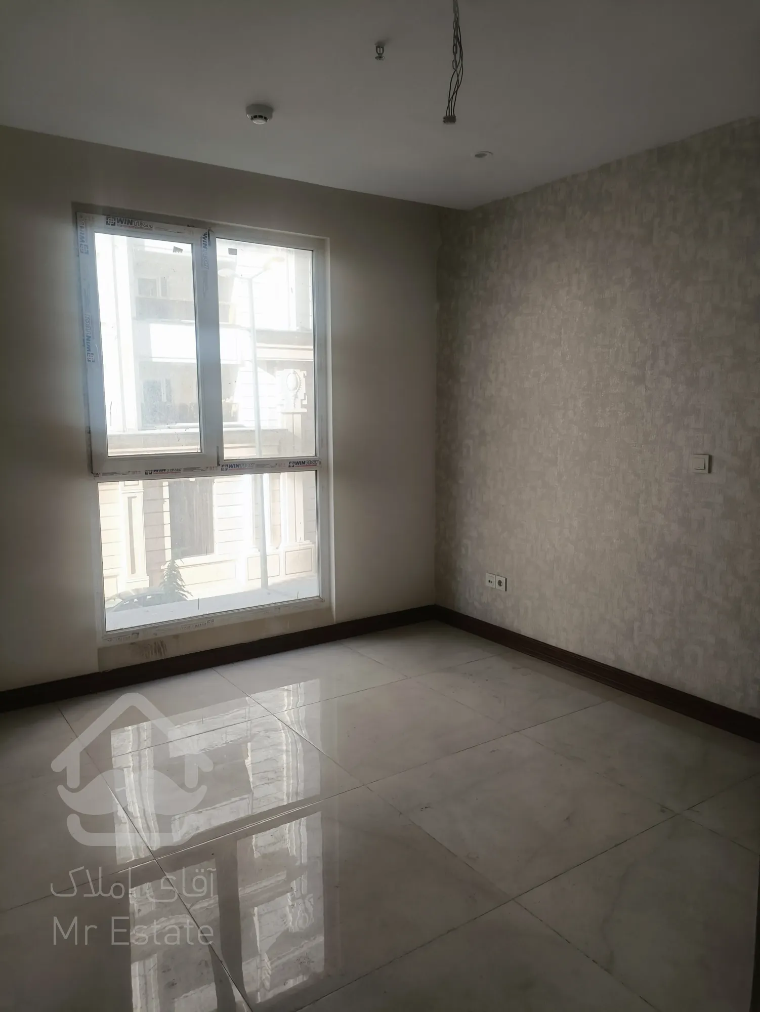 فروش واحد ۱۷۷ متر رونیکاپالاس در هروی