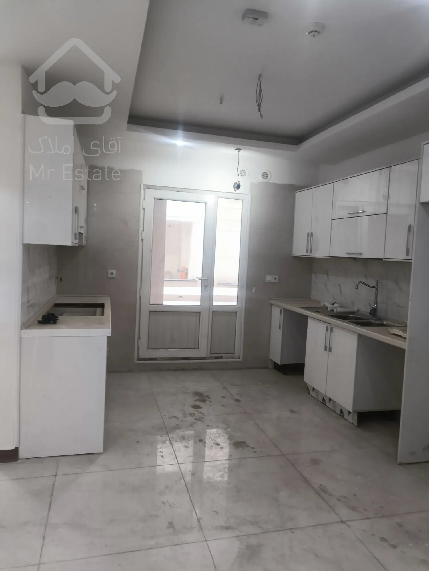 فروش واحد ۱۷۸ متر رونیکاپالاس