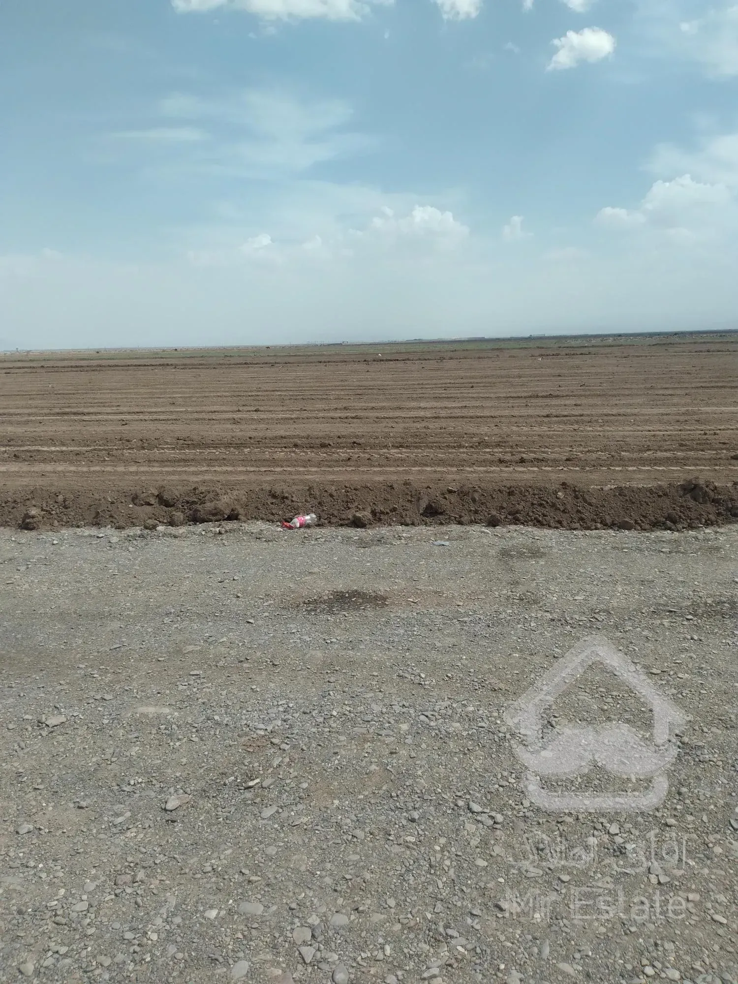 فړوش زمین ۱۰۰۰ متری