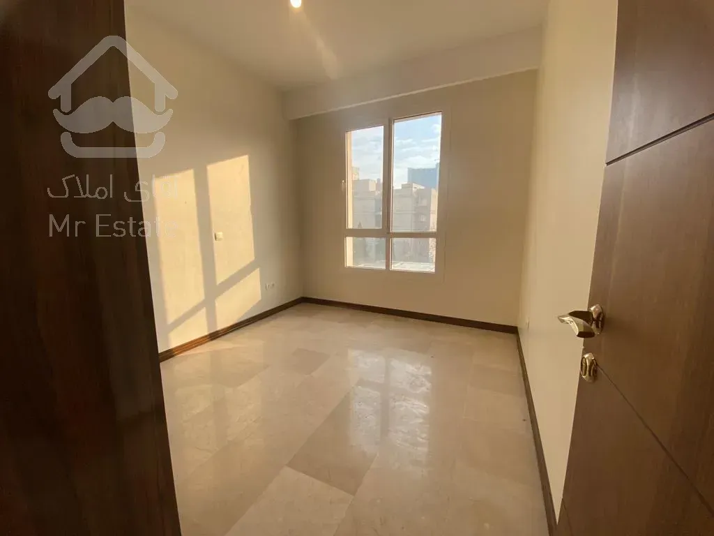 فروش 65 متر هروی