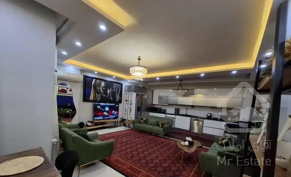 فروش آپارتمان ۹۳ متری ۲ خوابه در خاقانی