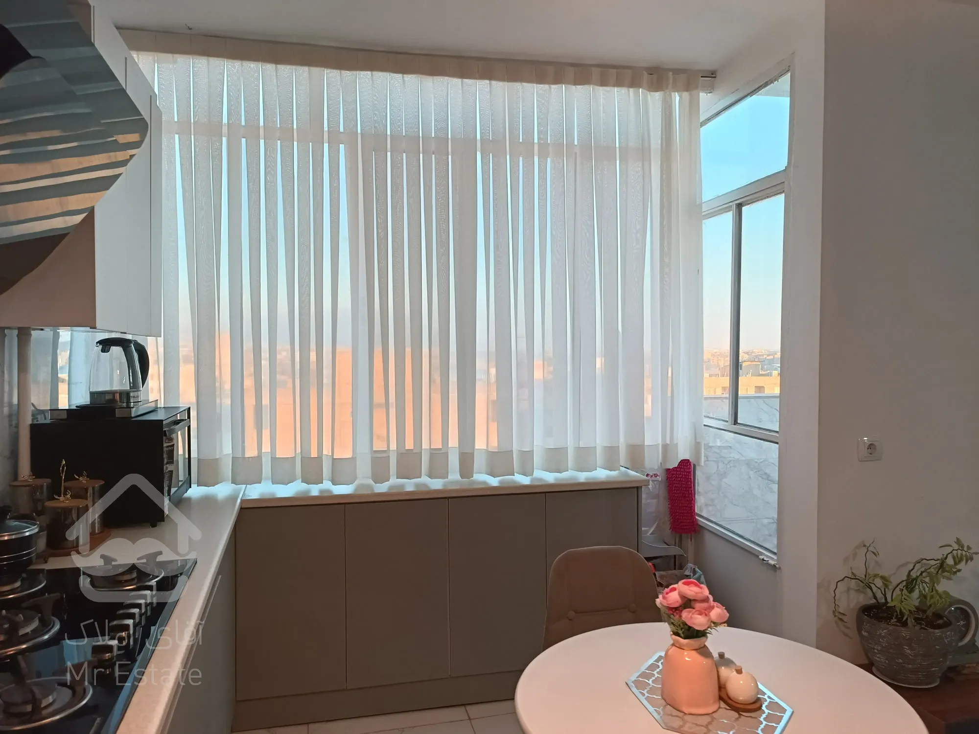 فروش آپارتمان ۷۵ متر ۱ خواب کمالشهر بازسازی شده ویو عالی