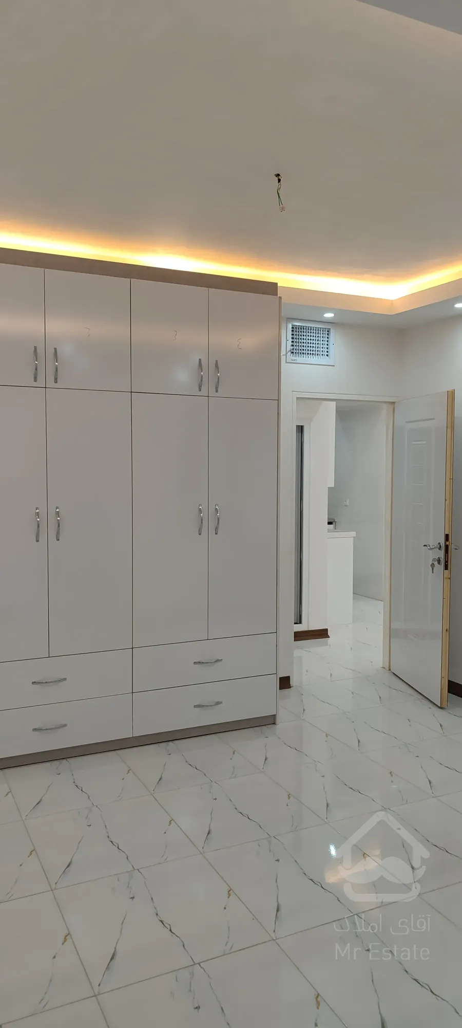 ویلای دوبلکس با استخر ۴فصل فول امکانات پیشوا