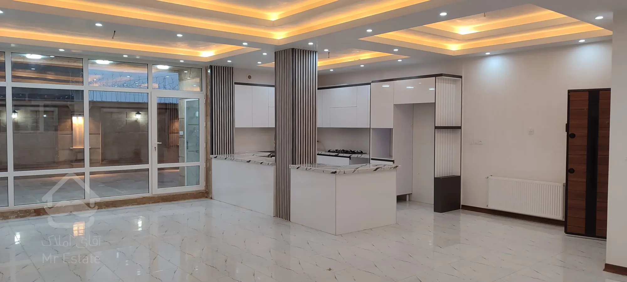 ویلای دوبلکس با استخر ۴فصل فول امکانات پیشوا