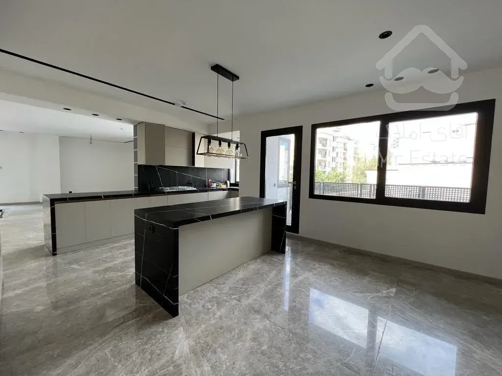 فروش اپارتمان 200متری زعفرانیه