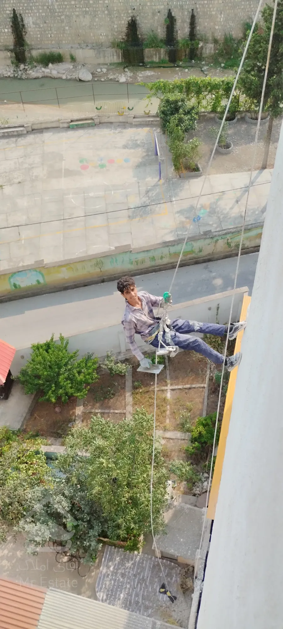 سیمانکاری بدون داربست باتکنیک راپل