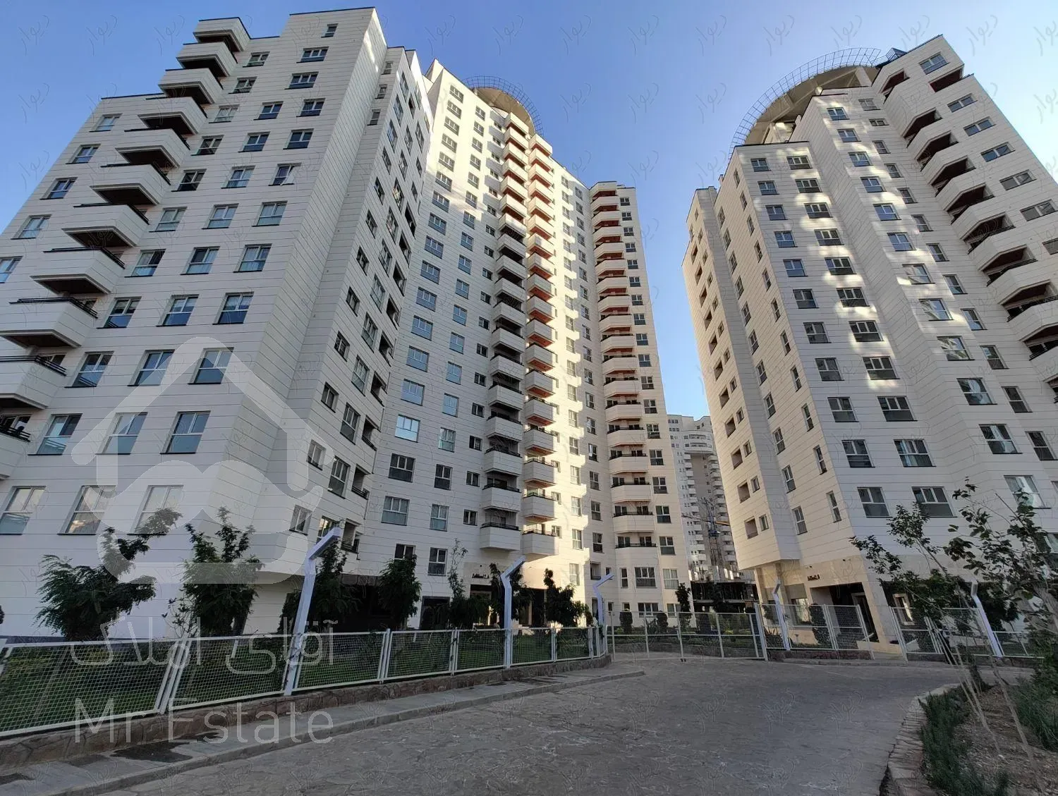 پیش فروش واحد ۱۳۳ متری سه خوابه اروپایی در چیتگر