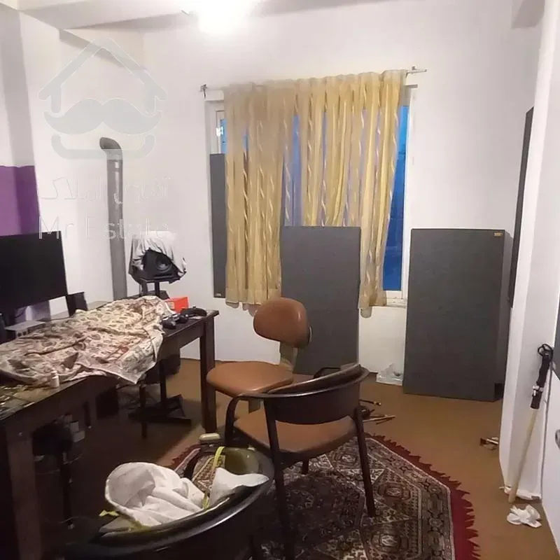 ویلا لاکچری دوبلکس 300 متر_5خواب_شیک و تمیز_ جمهوری