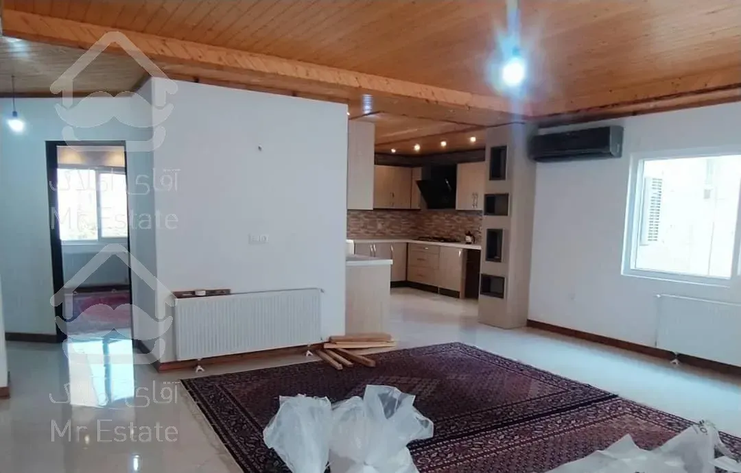 ۱۱۵ متری ایت الله غفاری