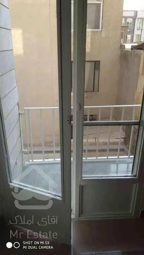 اپارتمان  110متری دوخواب شقایق جنوبی