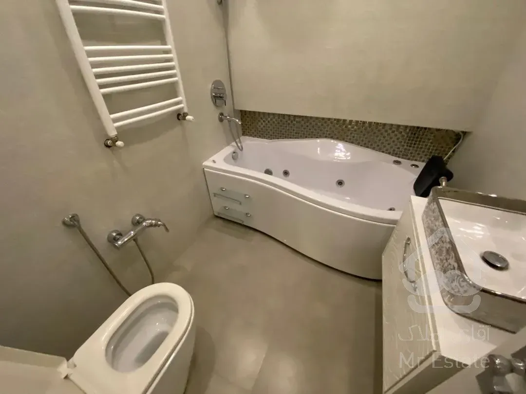 فروش  اپارتمان  190 متری محمودیه