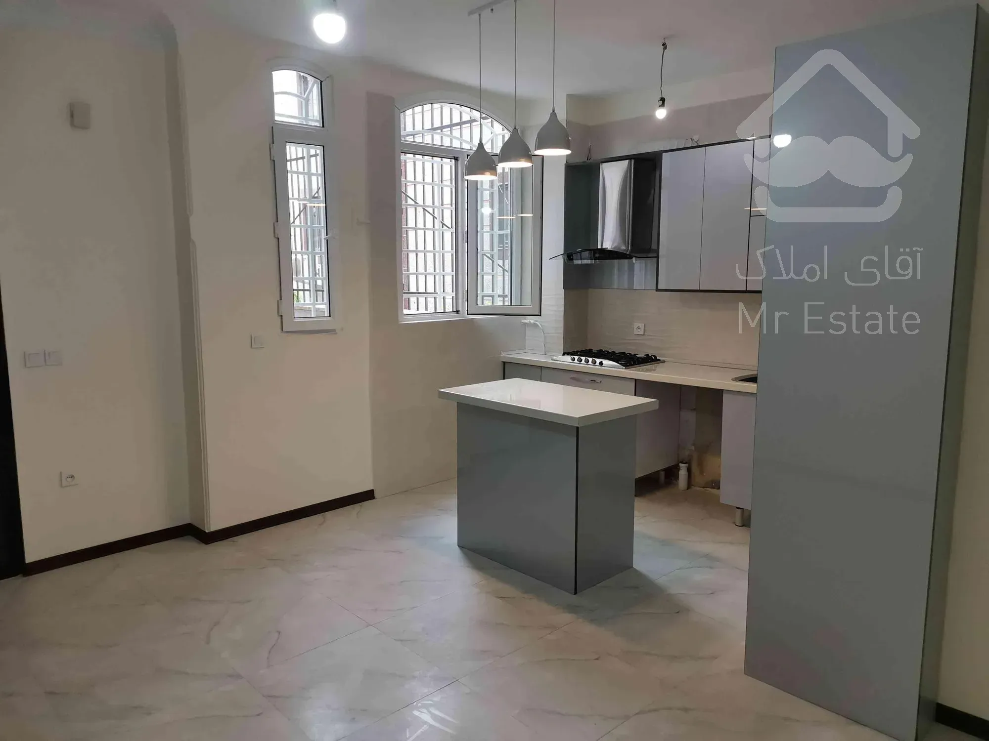 ۵۳ متر دو خواب فول پونک دیدنی