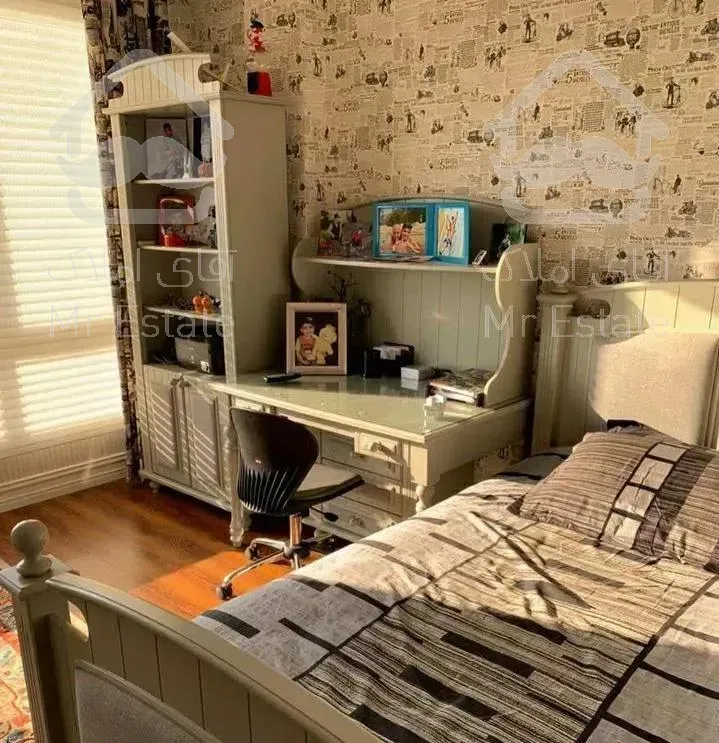 ۱۵۰متر۳خواب/۲پارکینگ/دونبش/سراسر‌پنجره/فول