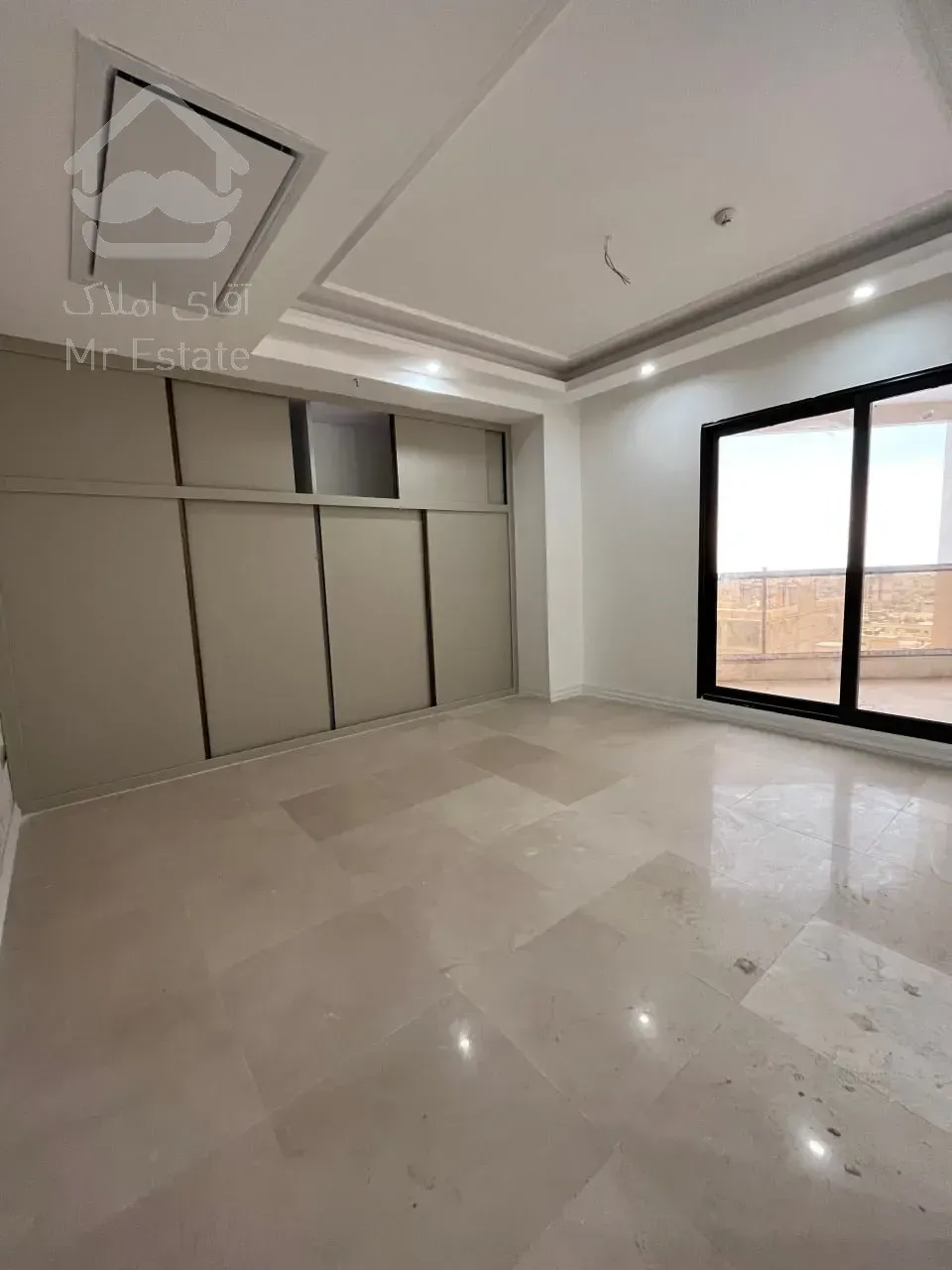 فروش واحد 215 متری رونیکا پالاس قیطریه