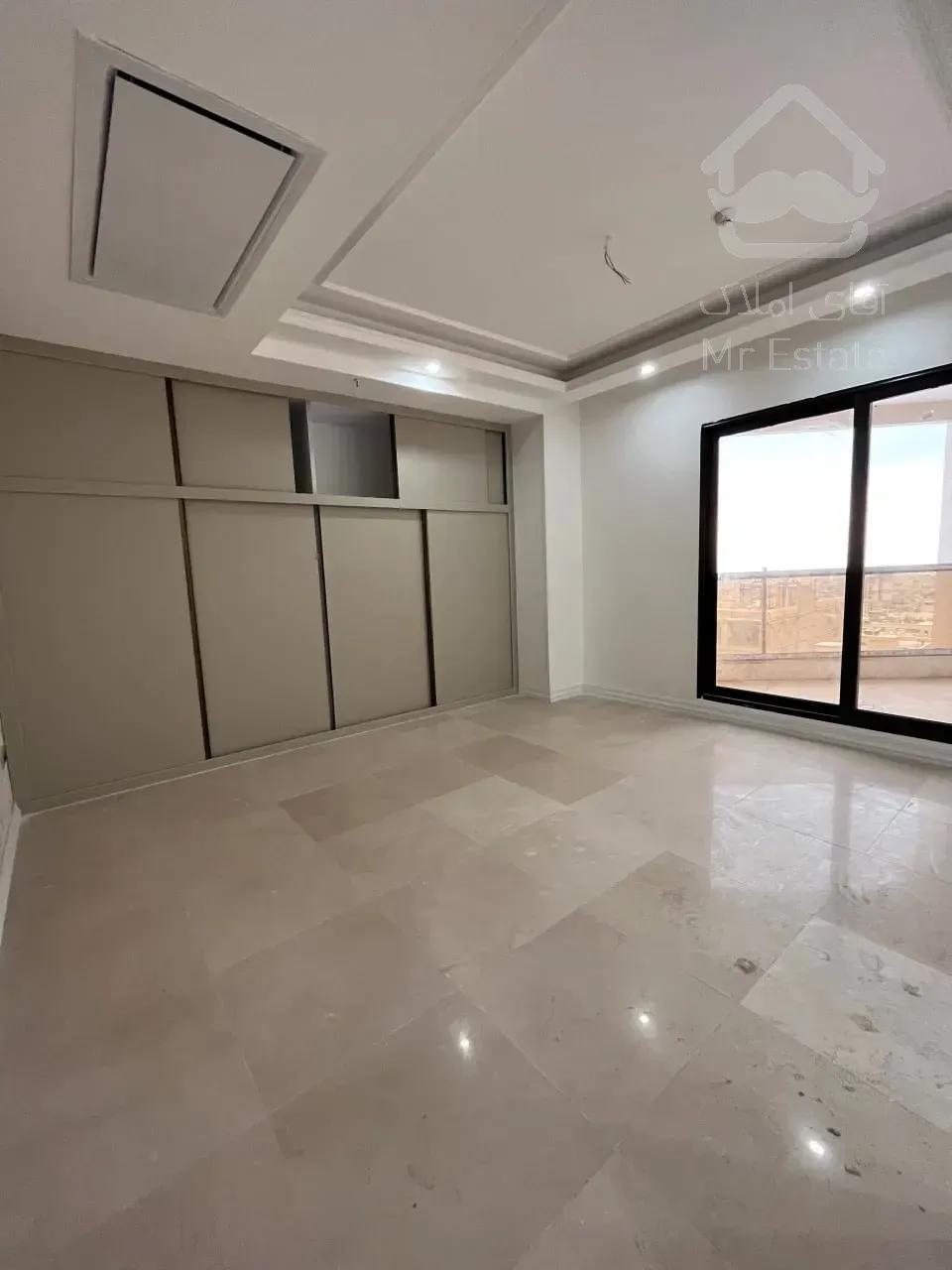 فروش واحد 220 متری رونیکا پالاس قیطریه