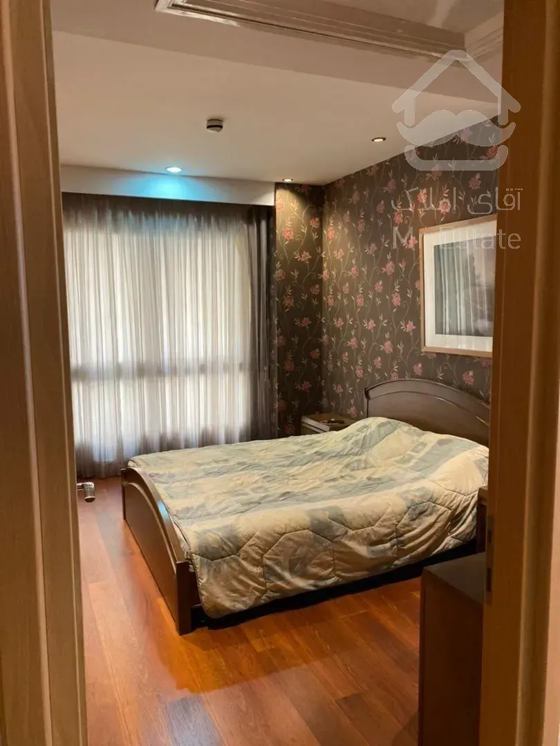 فروش اپارتمان 176 متری زعفرانیه