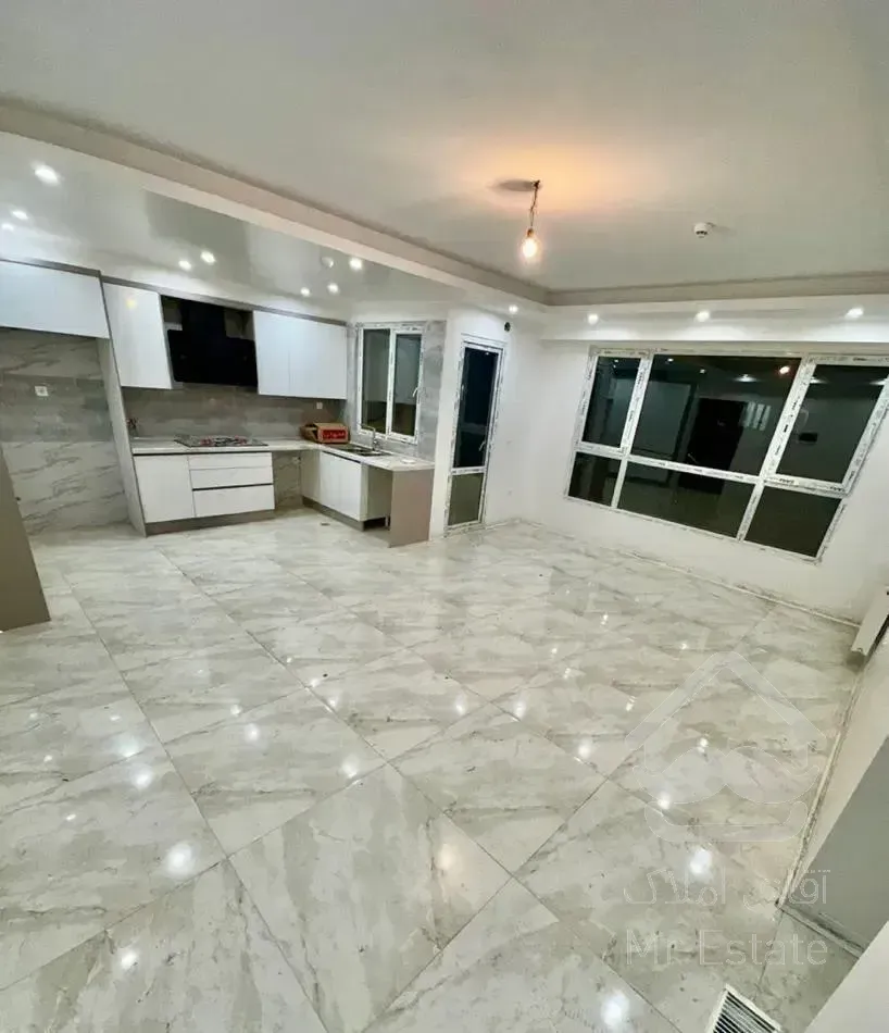 ۷۱ متر ، تک واحدی ، سالن پرده خور ، کلیدنخورده