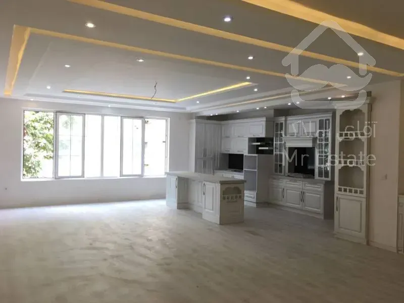 نیاوران /110متر /2خوابه /تمیز