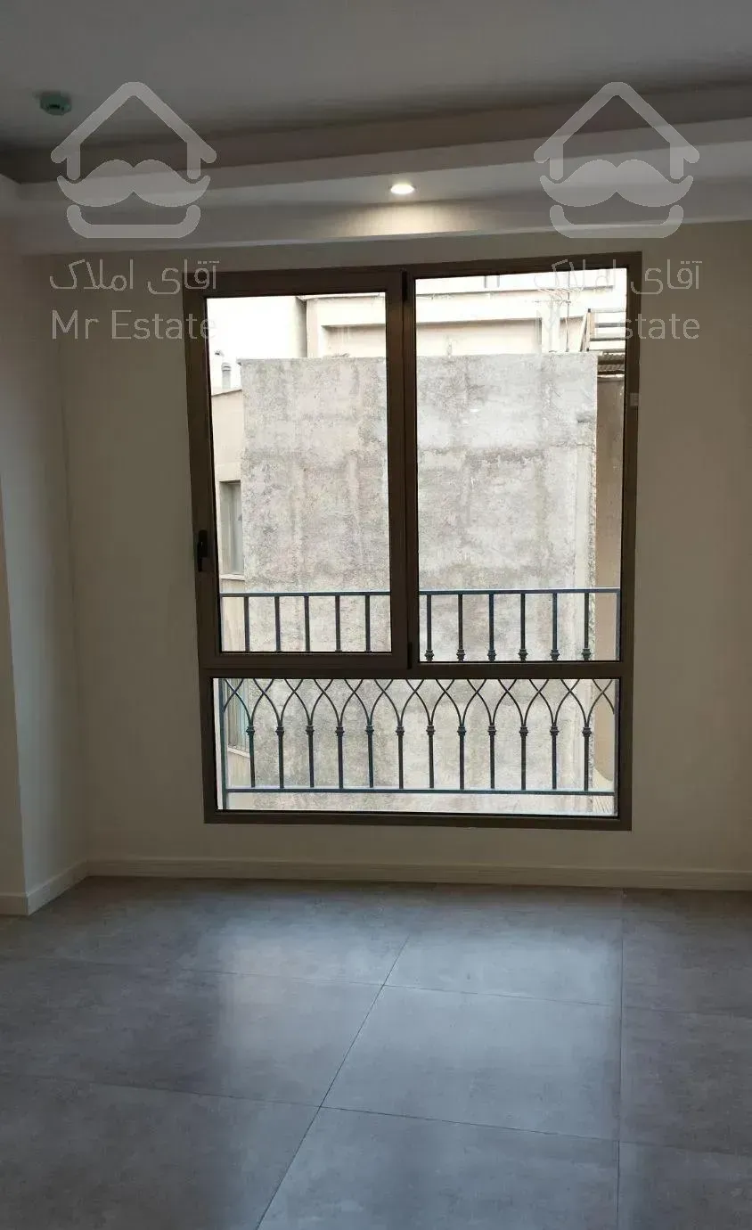 محدوده مترو 135متر 3خواب کلید نخورده فول امکانات