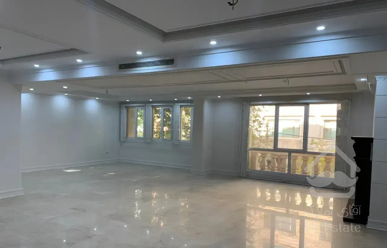 ۲۳۰ متر ۴ خواب طبقه آخر اقدسیه گلستان شمالی