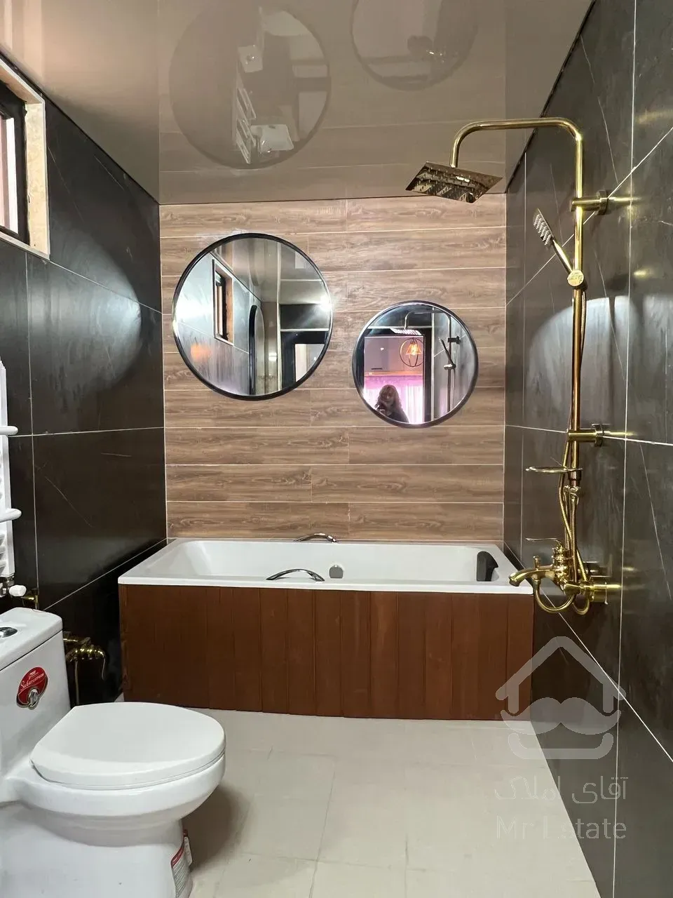 فروش فوری ویلا استخر دار مبله