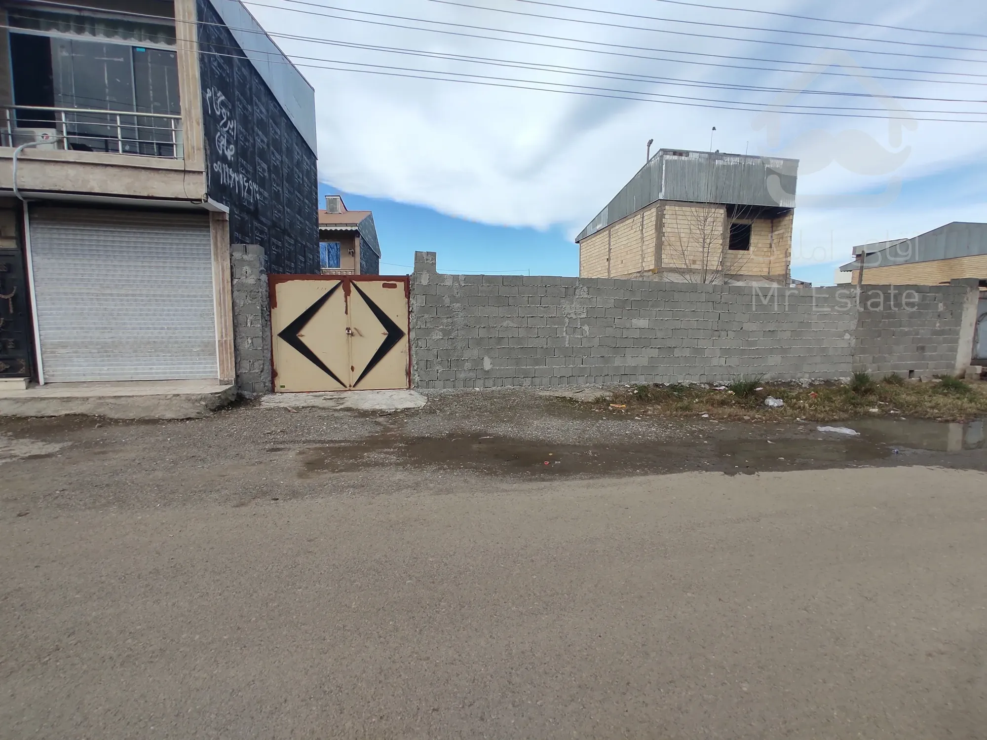 ۳۰۱ متر دوکله بر اصلی با ۱۴ متر بر