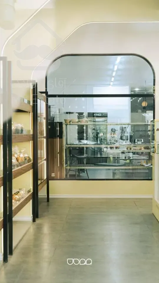 مغازه ۲۵۰ متری حاشیه وکیل آباد