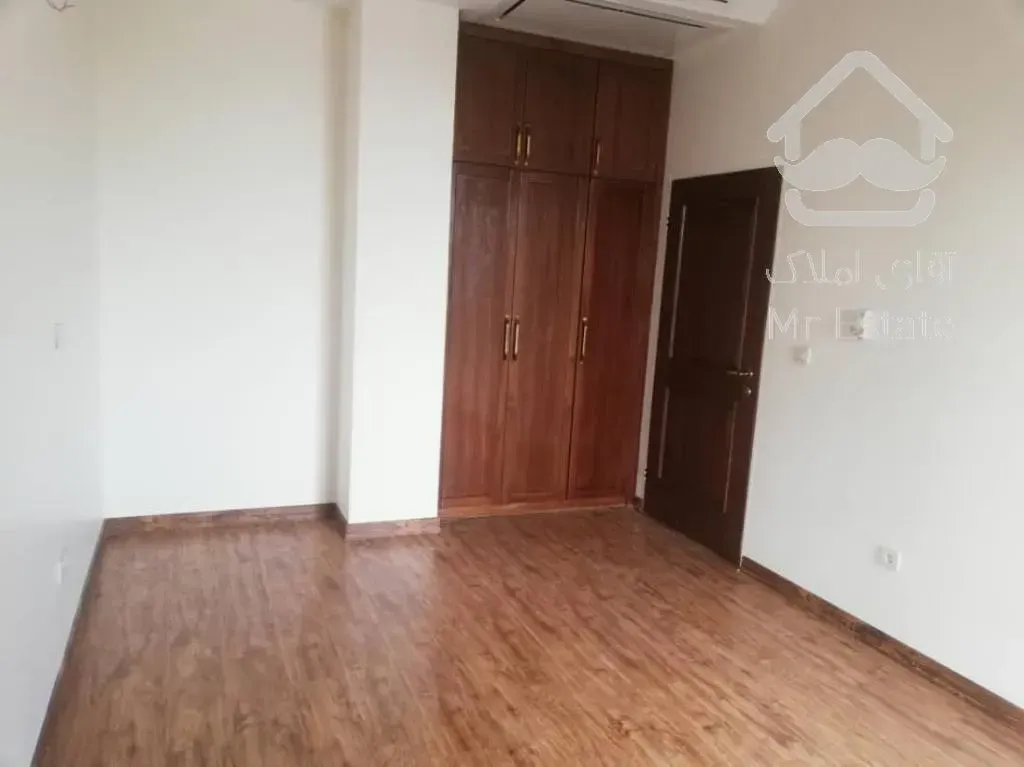 اجاره و رهن آپارتمان الهیه 250  متر اکازيون