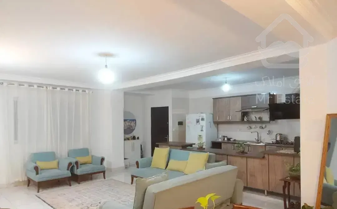 اجاره سوم بااسانسور ۹۰متری حمزه کلا سه راه مخابرات