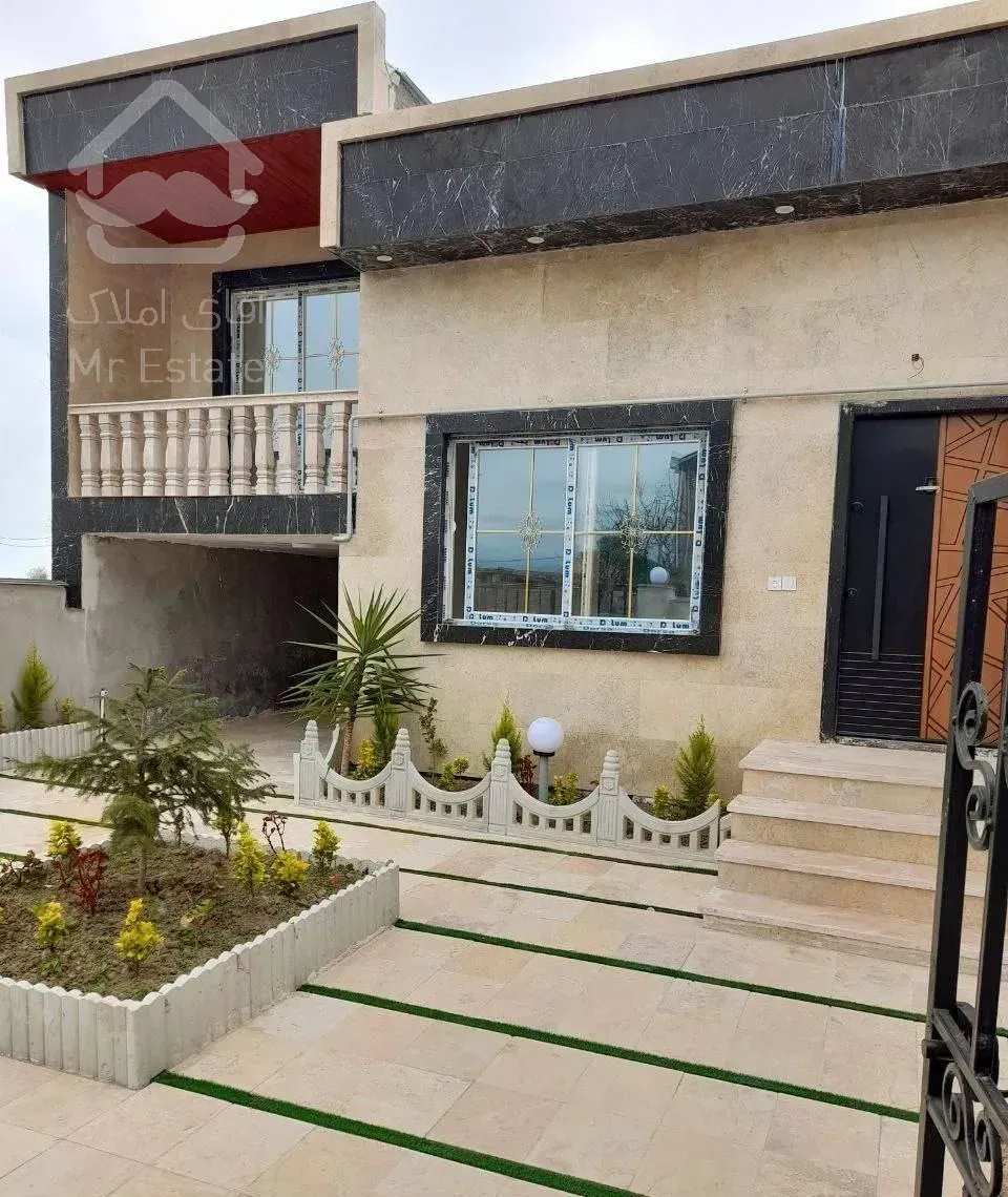 ویلا باغچه نیم پیلوت 155 متری شهرکی سند تک‌برگ