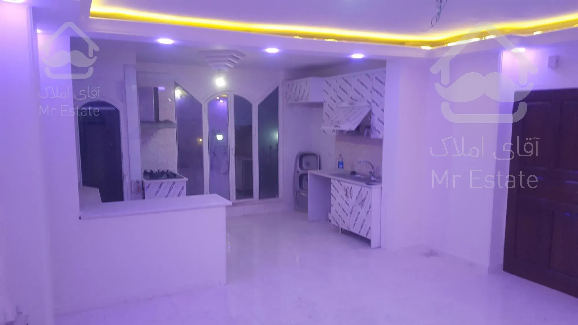 آپارتمان ۶۵ متری ، ۲ خواب ، شقایق جنوبی