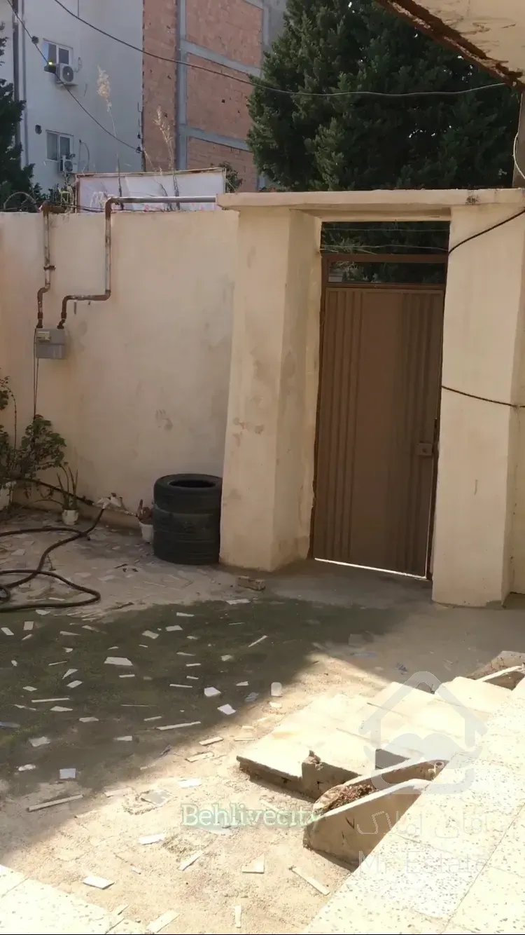 ۱۳۹متر زمین /خونه کلنگی/لوکیشن عالی شهر