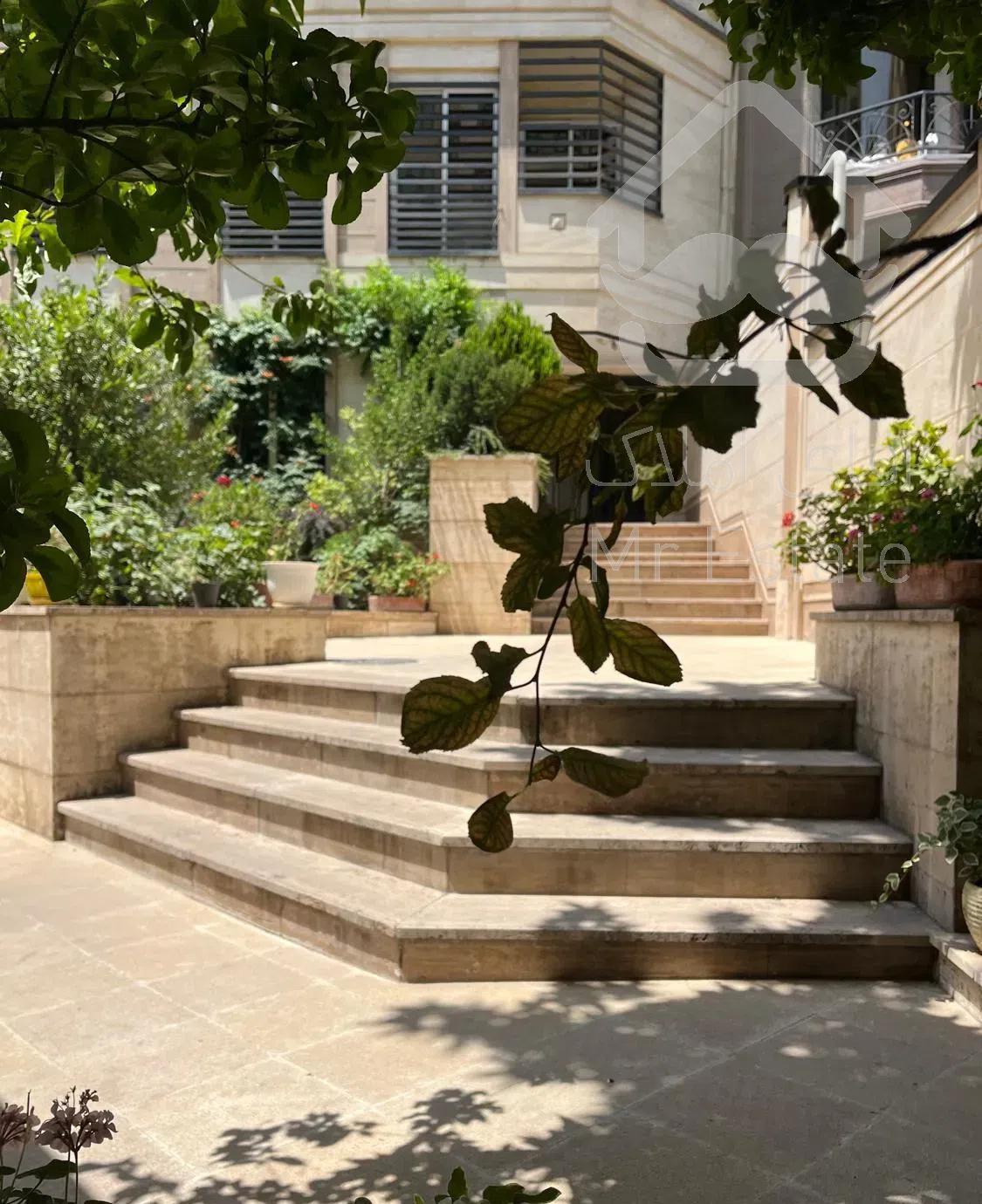 ١٦١ متر ٣ خوابه /یک خواب مستر /فول/نورگیر