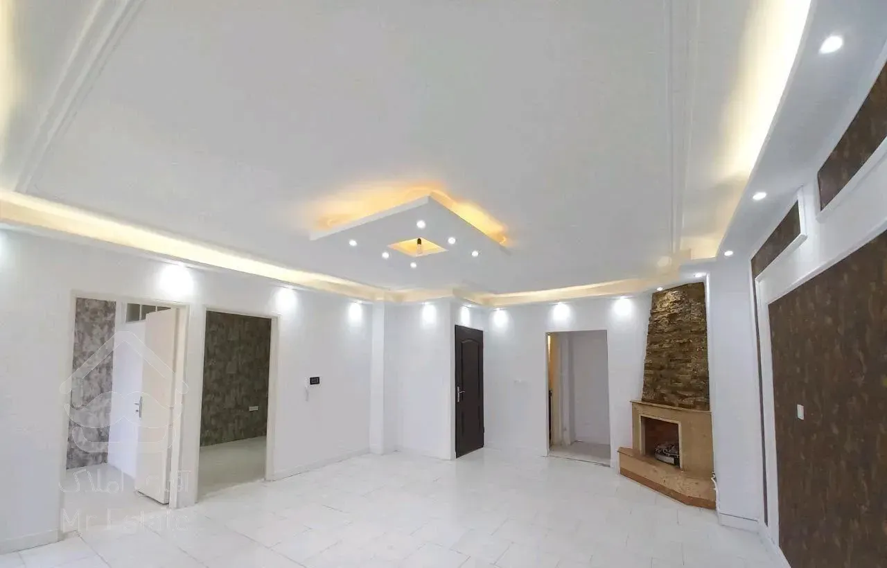 ۶۲متر/پارکینگ سندی/سکونت وسرمایه گذاری/اندیشه فاز۱