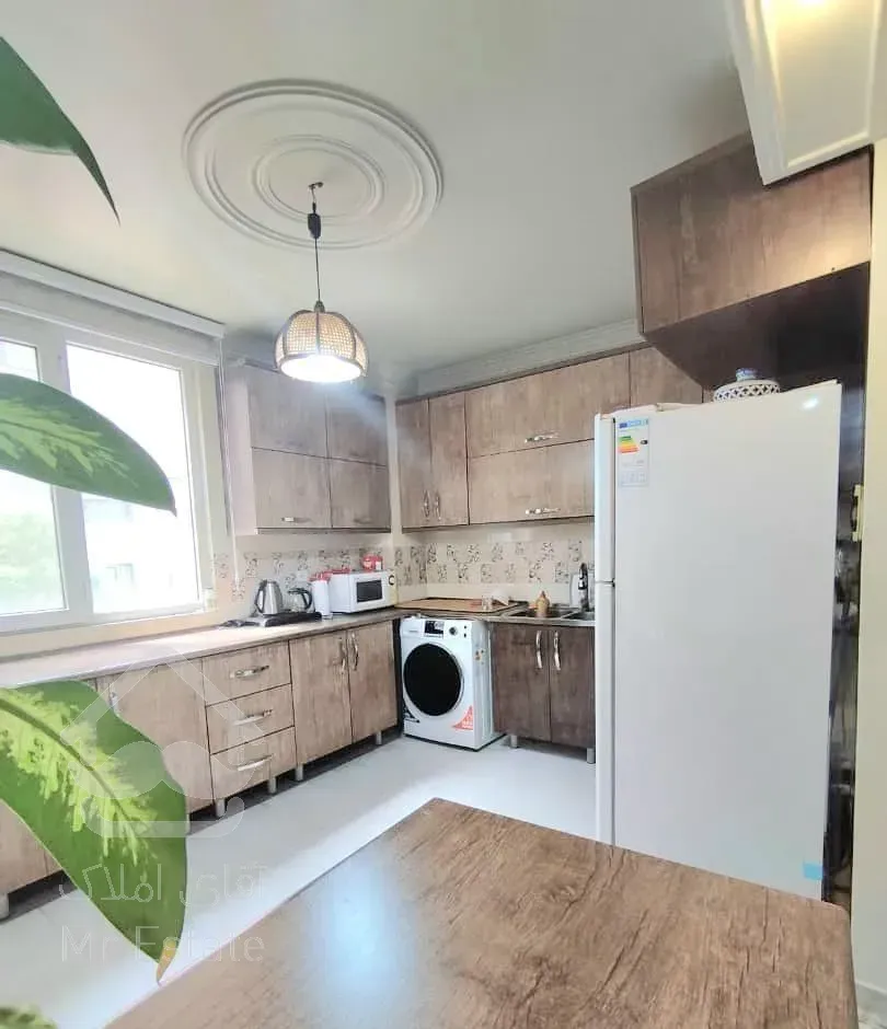 شریعتی معلم۷۷م۲خ فول امکانات باحیاط خلوت