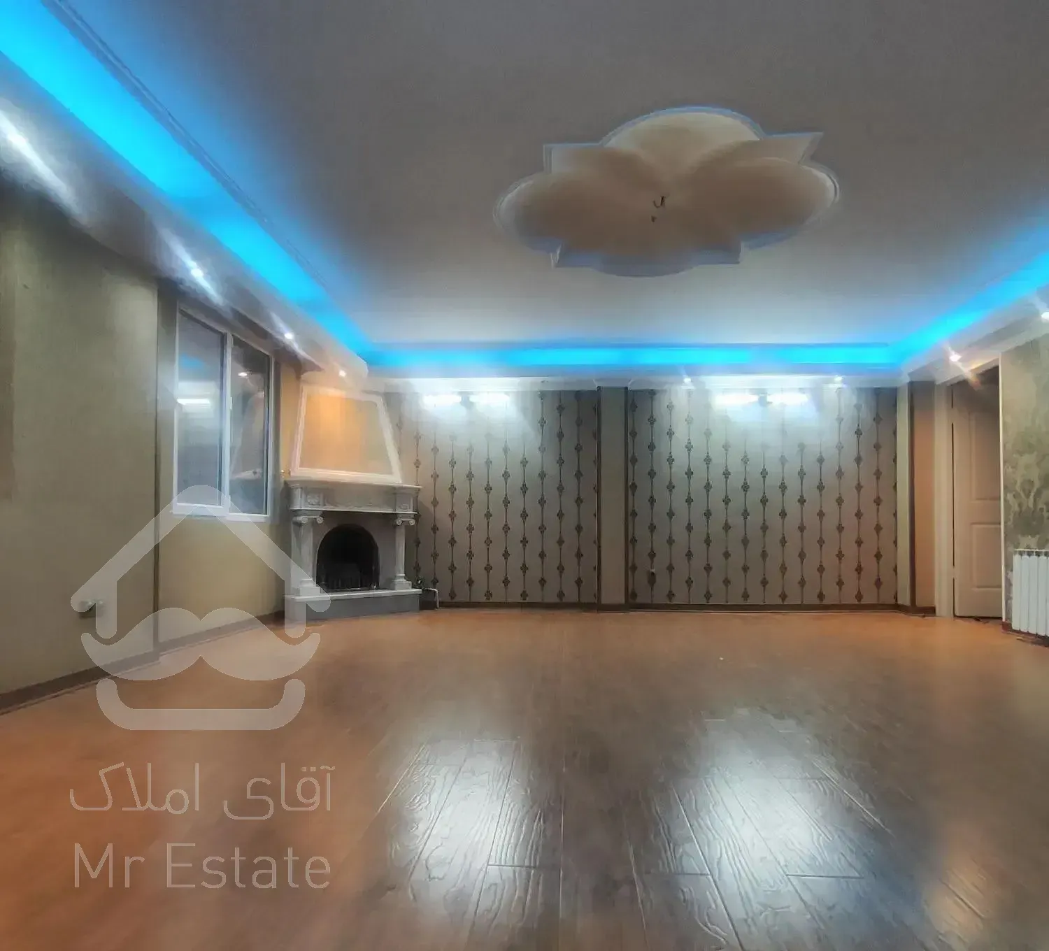 125مترفول امکانات غرق نور سه خواب مجتمع نواب شکوفه