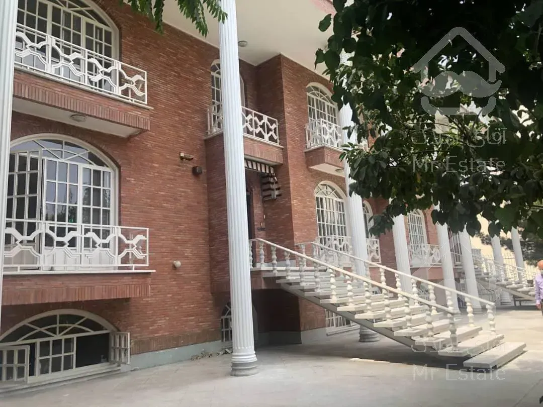 نیاوران ۵۲۰متر جنوبی