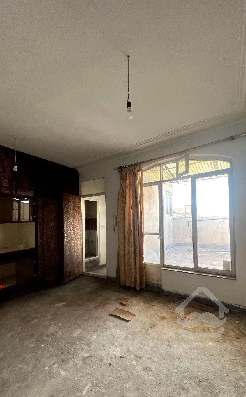 آپارتمان ۷۰ متری دفتری حیدرآباد پاسداران معاوضه