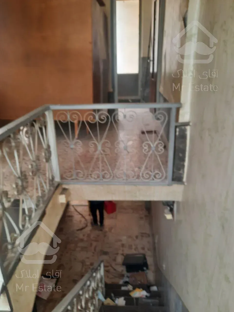 خانه دربست کلنگی ۱/۵ طبقه رهن کامل درحال بازسازی