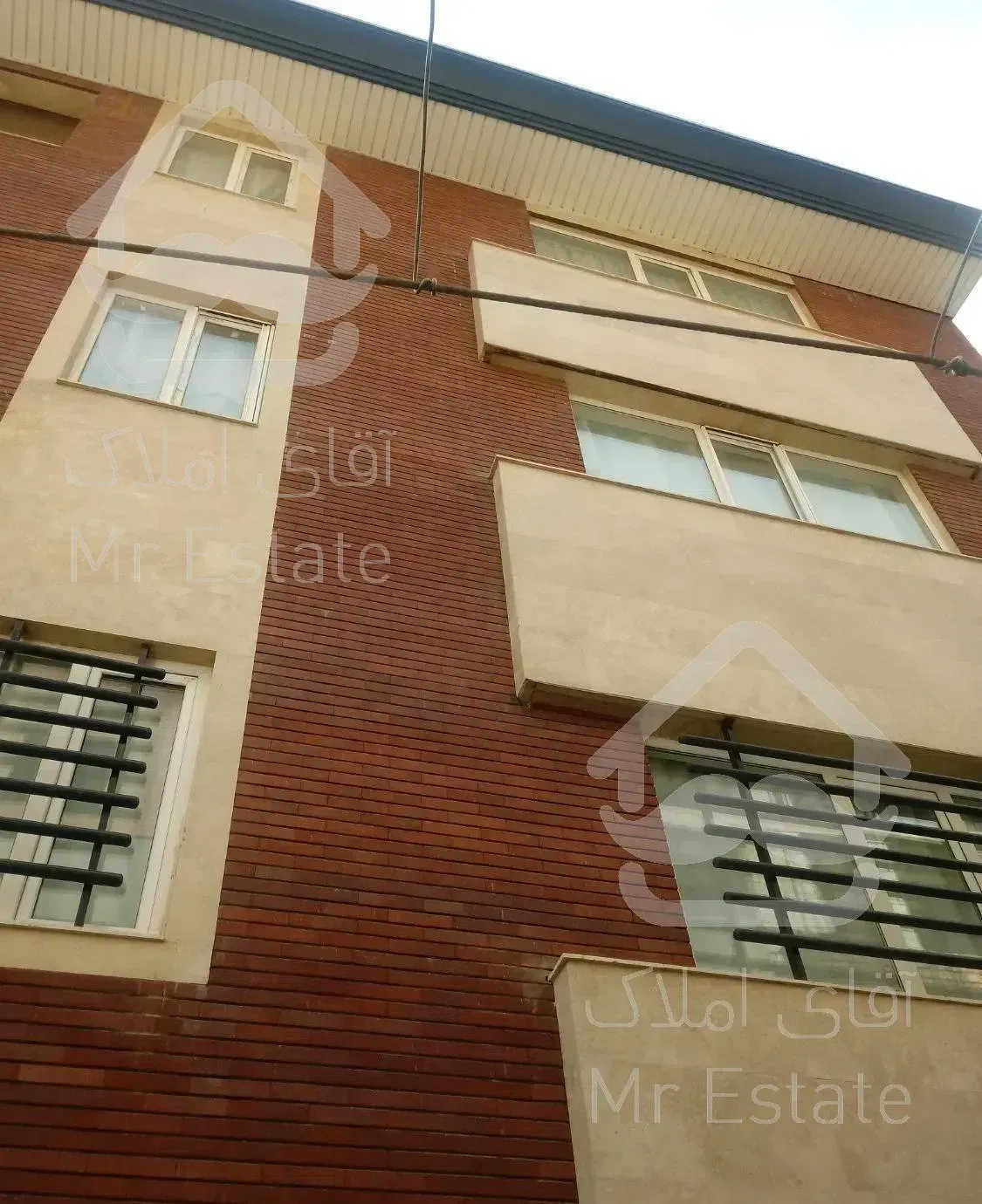 آپارتمان ۱۲۰ متر طبقه سوم شهرک الهیه غرب