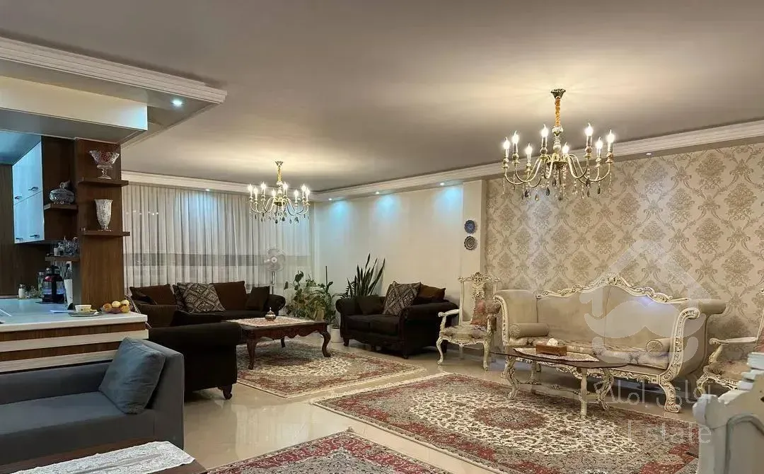 110 متر/سه خواب/پارکینگ دار/فسلطین بزرگمهر