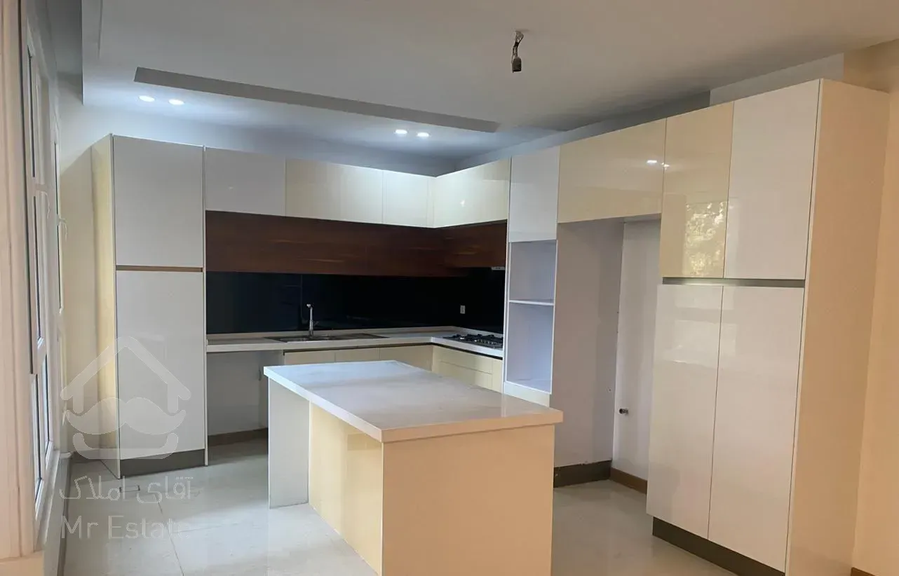 ۵۵ متر کلید نخورده تک واحدی ط ۴