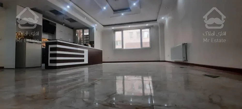 ۴۳متر/قزوین/طبقه دوم/اسانسور/بالکن/انباری/