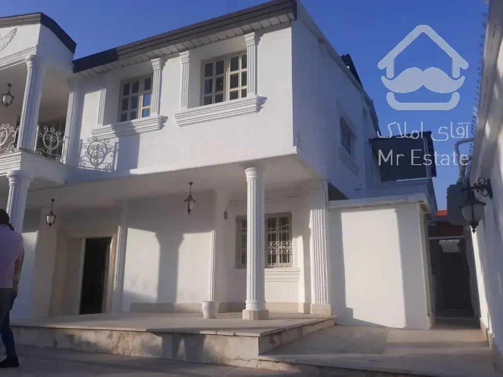 اجاره خانه ویلایی با زیر بنای ۷۸۰ متری واقع در شهرک غرب